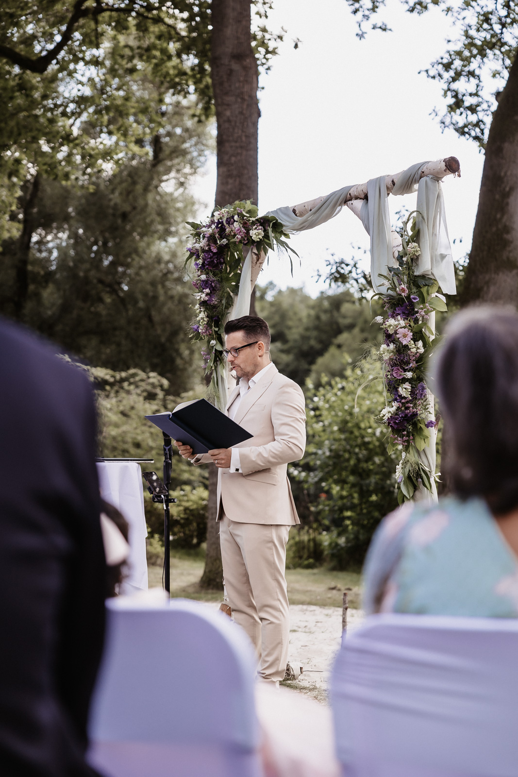 Danilo Gobbetto als freier Trauredner bei einer Hochzeit